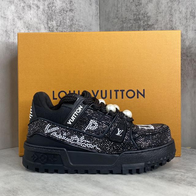 Louis Vuitton 23ss skate面包滑板鞋 从名字上来看
