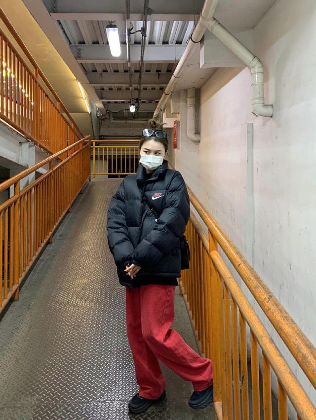 一整衣将近3斤沉 高达750充棉量 全网最ok超厚超保暖