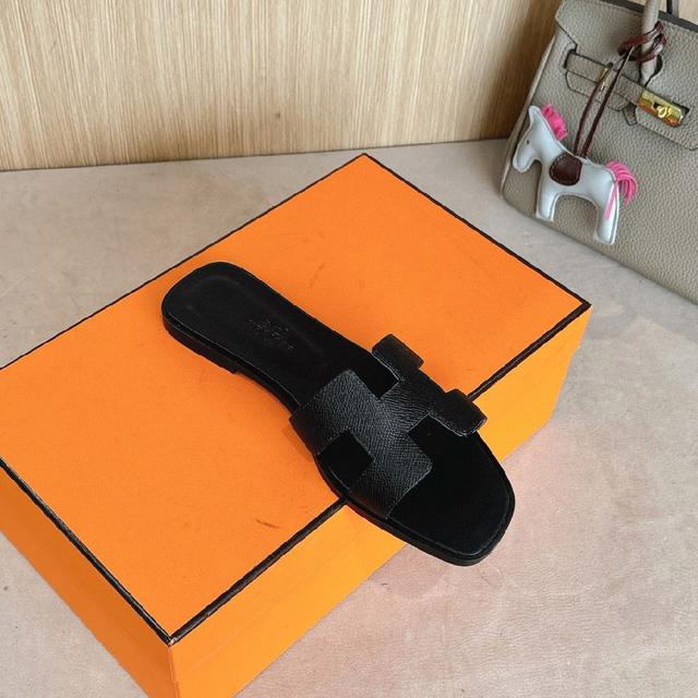 爱马仕Key穆勒鞋博肯拖鞋，解锁优雅密码，步履间尽显奢华