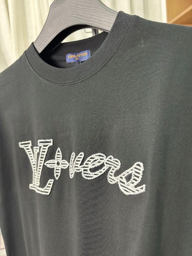 LV 路易威登最新项链印花短袖T恤男女同款