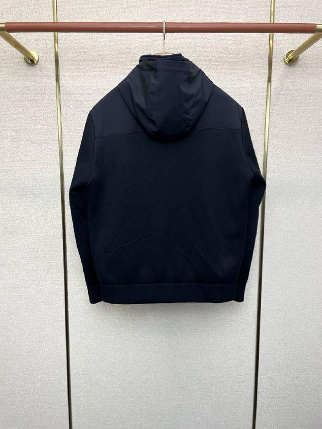 p3600 蒙口 连帽羽绒服 黑色官网图！