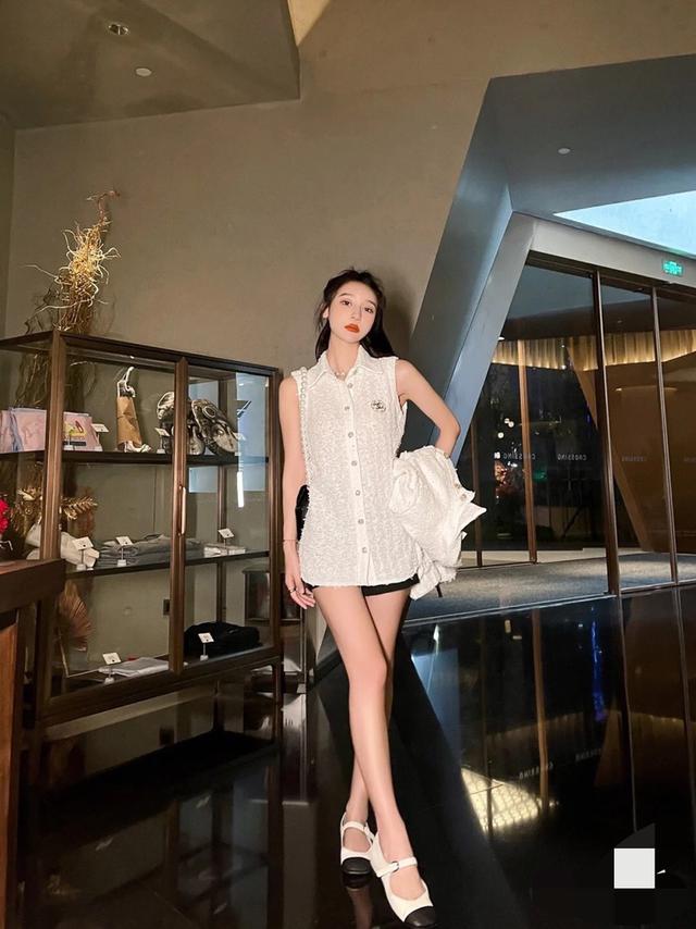 香奈儿衬衣