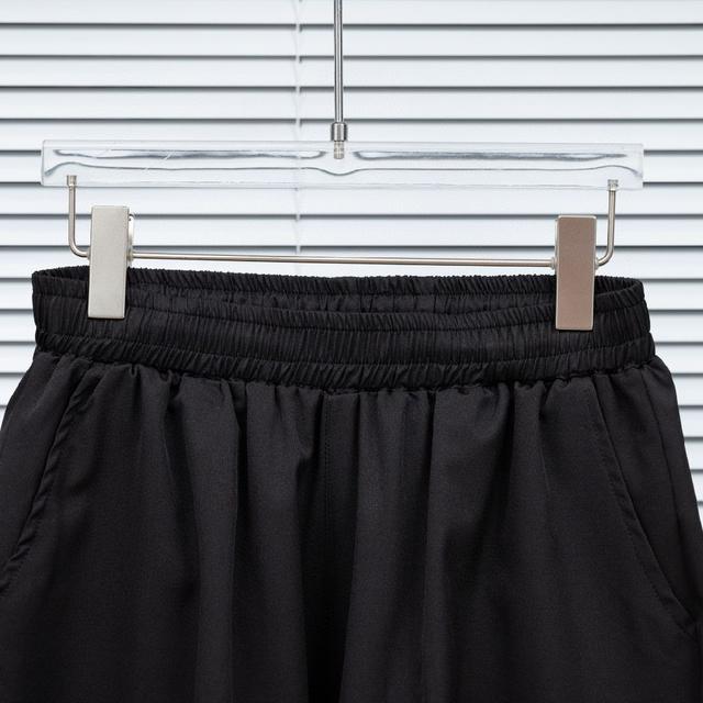 辅料：全套正品定制辅料  无性别区分 男女同款