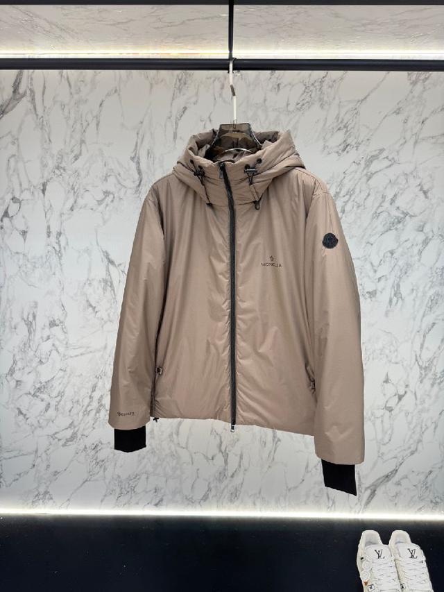 顶级版本羽绒服2025最新款时尚设计师款羽绒外套