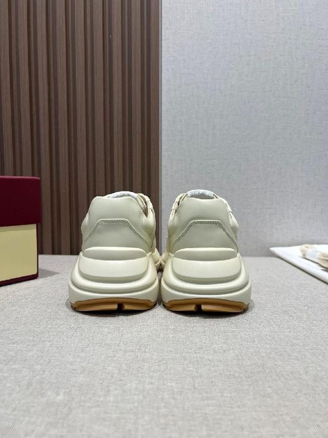 迎来时尚界潮流领军GUCCI老爹鞋 原鞋开模 意大利手工代工厂