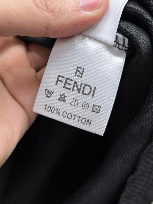 芬迪  Fendi🌟 短袖 短裤 套装🔥官网同步✨爆款 渠道货