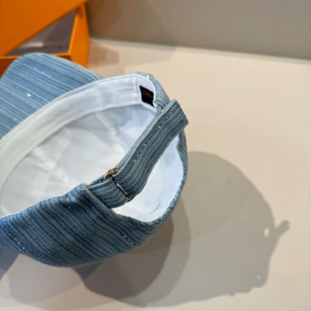 重工打造♥️高端大气，百搭款🤗男女通用！跑量！