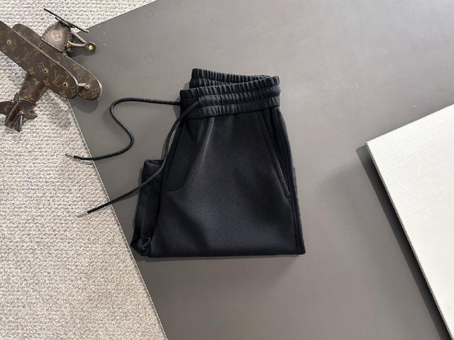 货 Dior 2025春夏新款松紧带休闲短裤，专柜定制面料