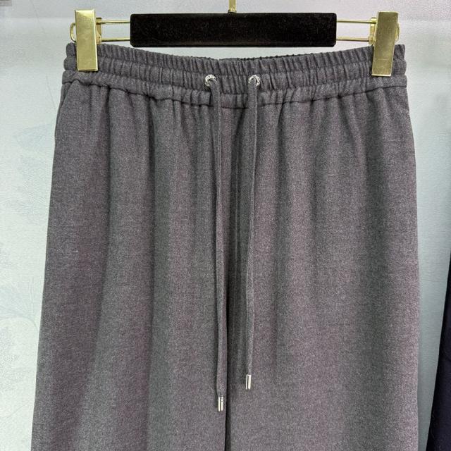 25早秋新款翻领前襟荷叶边衬衫褶皱花边工艺设