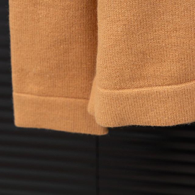 Evisu福神后背字母南瓜老头针织开衫毛衣 颜色：米色 藏青