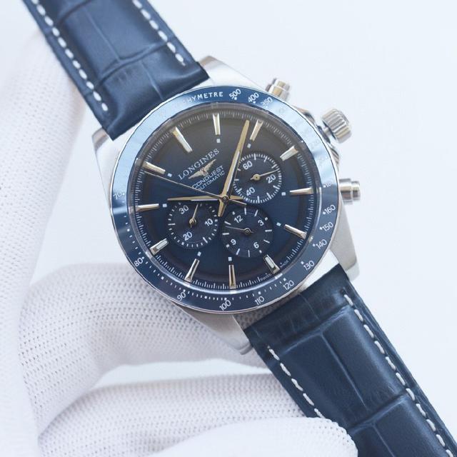 凭借其独特的设计，实用的功能和舒适的佩戴体验，成为了一款备受推崇的精品时计。