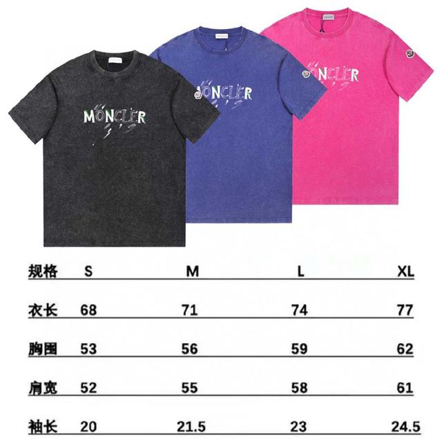 设计：正面印的品牌主题印花，袖子带有品牌标识，做旧水洗工艺带来复古做旧的质感；