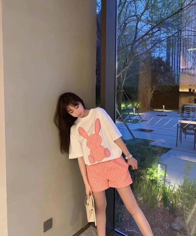 驴家LV潮兔子套装