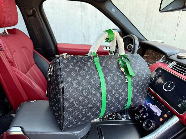 M26434 LOUIS VUITTON 品牌徽标印花设计 涂层帆布