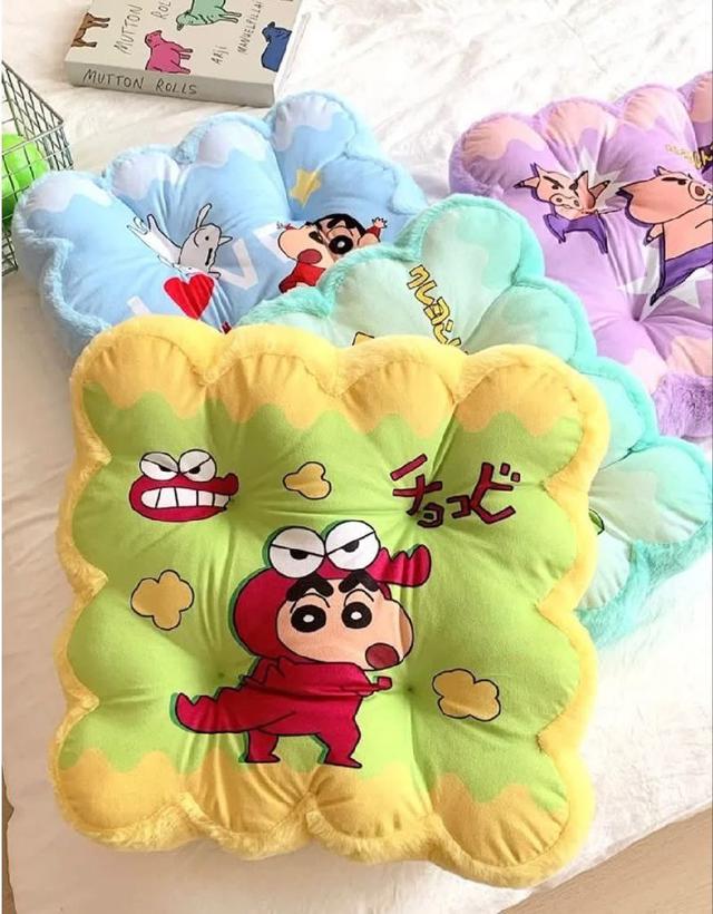 G3479-蠟筆小新超厚實抱枕保暖坐墊