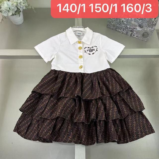 900元选一套，1400元选二套！2000元三套