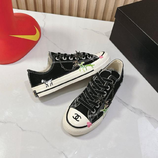 25ss 新款流苏 刺绣 帆布鞋 休闲运动鞋