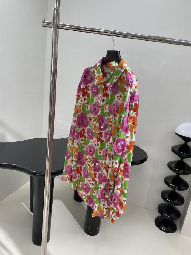 퐵푎푙푒푛푐푖푎푔*新品花朵百褶半身裙