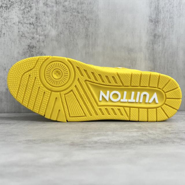 Louis*Vuitto* LV Trainer 最新走秀款 大底和面料私模