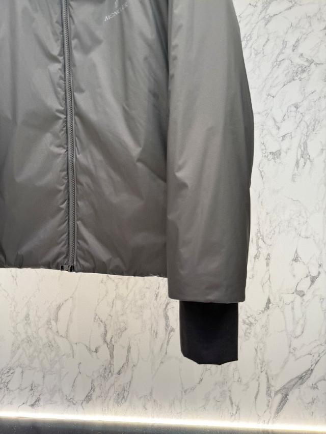 顶级版本羽绒服2025最新款时尚设计师款羽绒外套