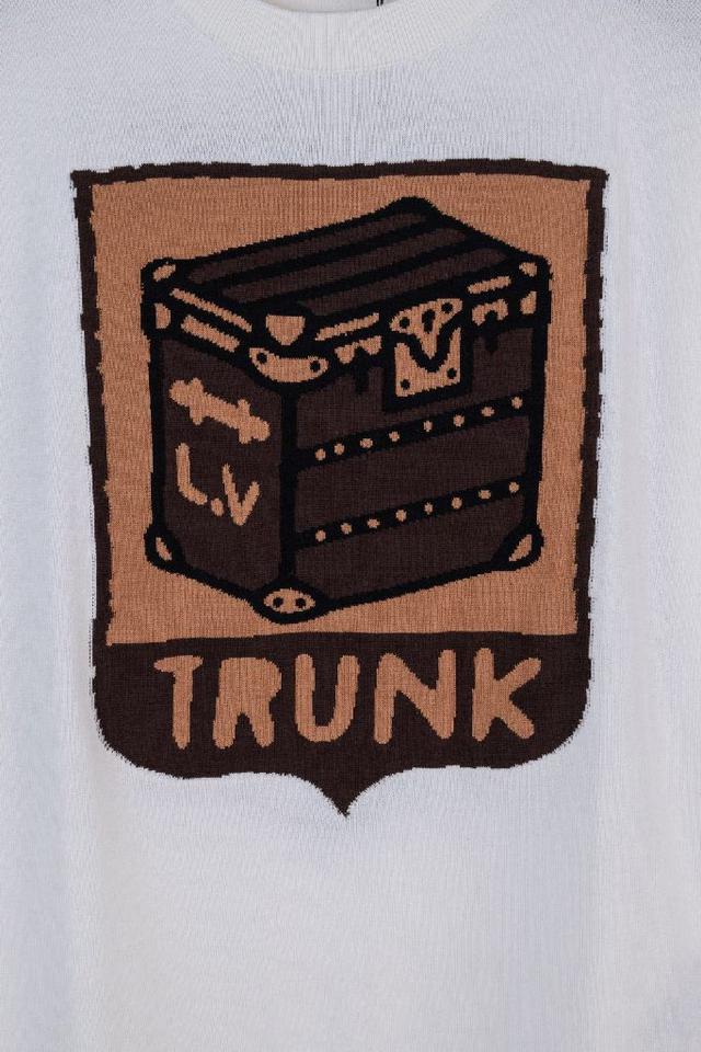 经典丹宁蓝碰撞LV老花满印，复古与奢潮狠狠拿捏！精选水洗牛仔面料