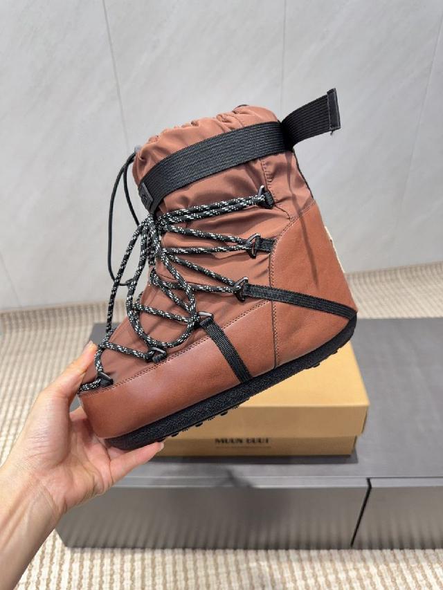 与此刻挚爱的概念，多元对撞，传达现代风格~ 怎么穿都好看🧚‍♀️