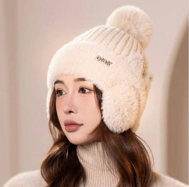 B478-護耳毛球針織保暖毛帽