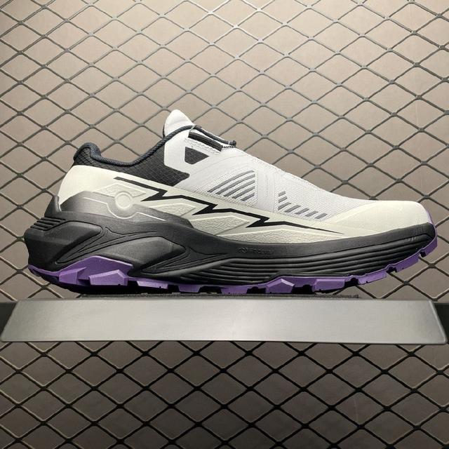 马拉松徒步鞋 采用Vibram橡胶大底 超强地面咬合力稳走复杂路况