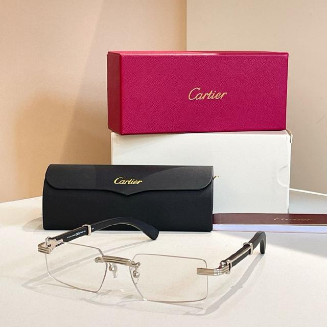 FEND*太阳眼镜✨✨✨ MODEL:FE40115U✨✨✨