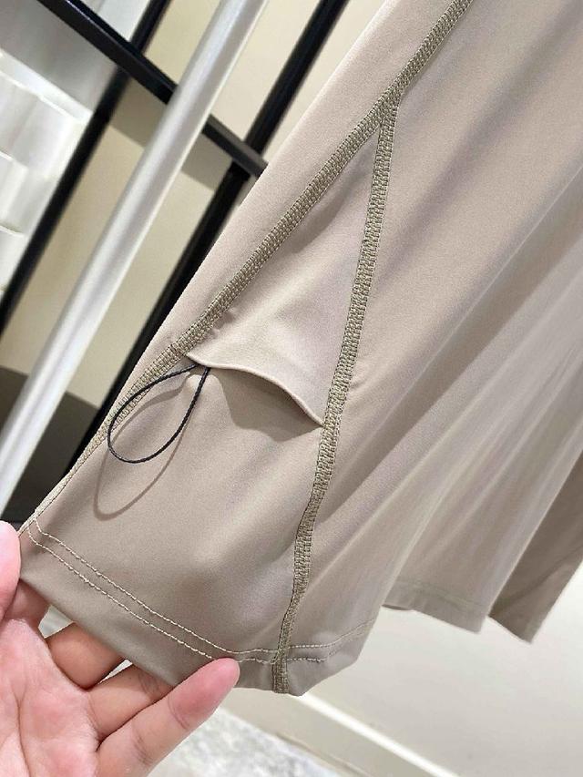 专柜同步Descente/迪桑特经典三色训练服速干薄款打底衫