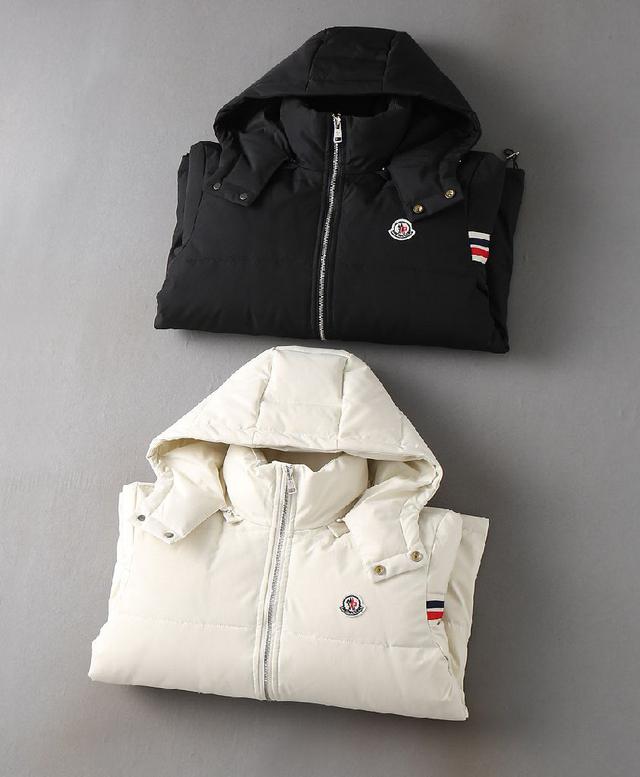 款羽绒90白鸭绒外套，秀场新品‼品相非常完美，