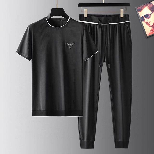 2022春夏时尚潮流休闲短裤防晒服套装