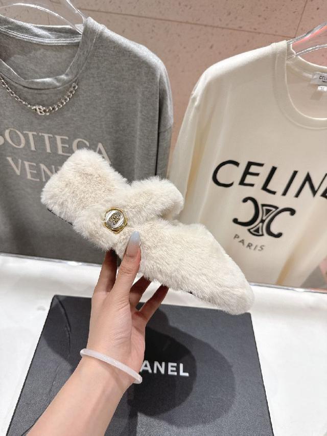 Chanel.VintageF036 2025ss小香秋冬新款一脚蹬毛毛鞋玛丽珍乐福鞋
