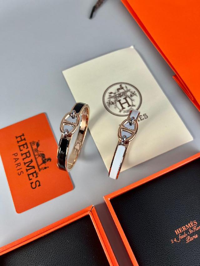 又是闭眼入的一款😍简约百搭，一眼心动的猪鼻子手镯