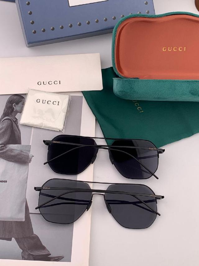 电镀永不褪色 超轻超有弹性整幅眼镜无螺丝重要的是压不坏