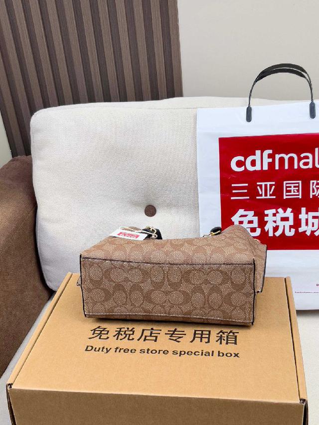 可手拎可单肩，可以斜挎又一爆款节奏小个子妹妹们，