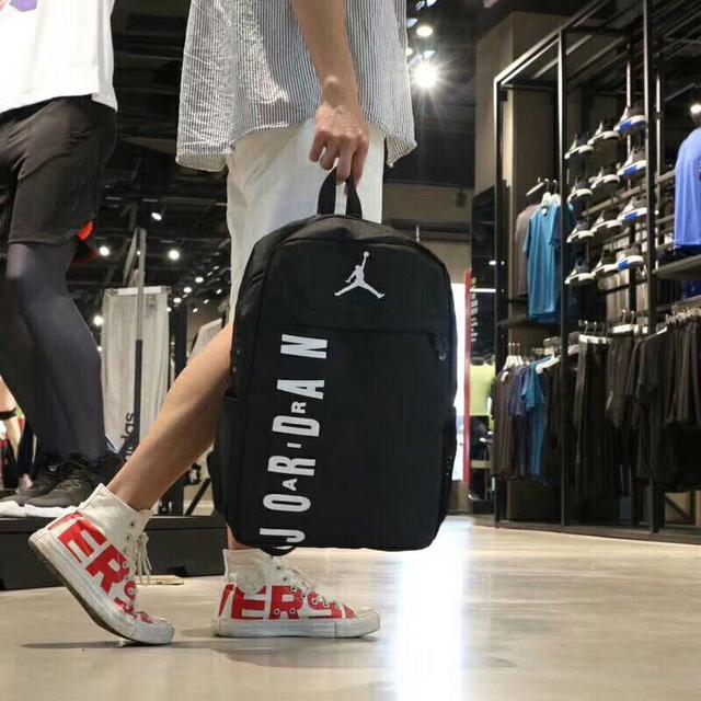 喬丹aj雙肩包