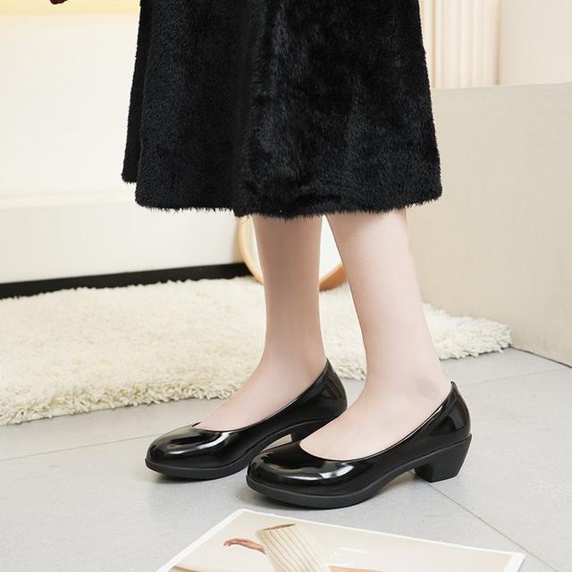 【長期團2026】【預購商品】【批發】韓版大碼 OL粗跟小皮鞋SRF32 260304-08