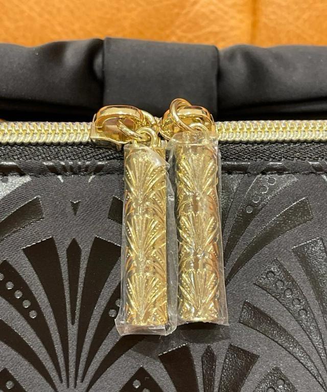✨ESTEE LAUDER 雅詩蘭黛 魔幻奇蹟花秘收納箱✨#12/29#限量商品有單就給