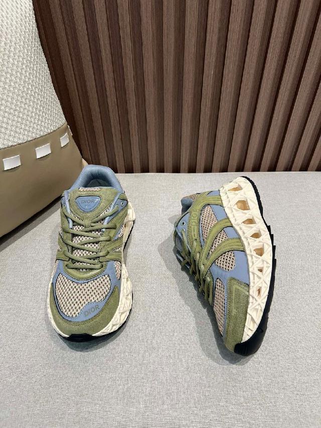 鞋舌塑胶品牌logo、后跟高周波品牌Logo