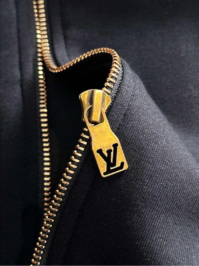 顶级拼接套装织带提花拉链款休闲裤，logo绣花经典黑白织带融合百搭专柜款套装