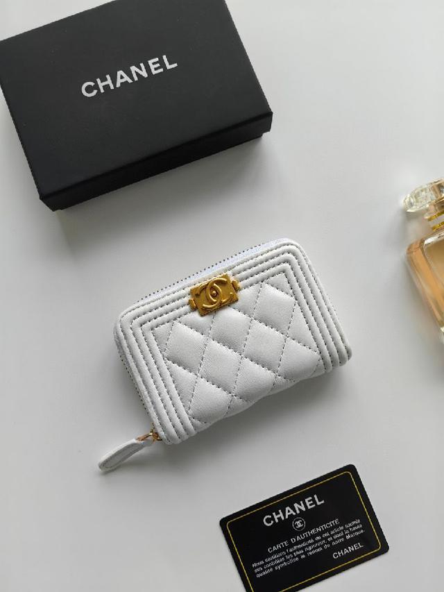香奈儿卡包❤零钱包️❤️里外全皮 专柜款式 做工细节无可挑剔