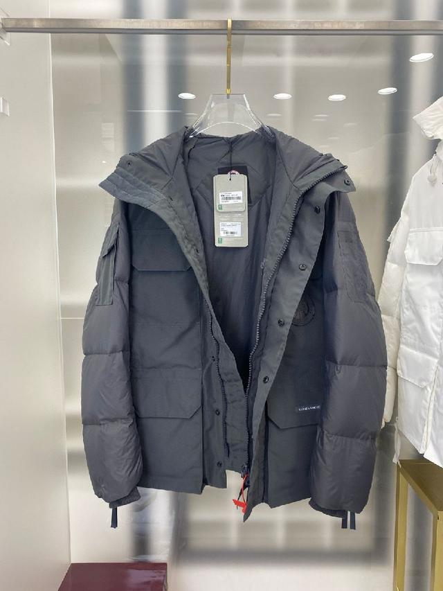 卢昱晓同款独家顶级版本  Moncler蒙口 秋冬限定新