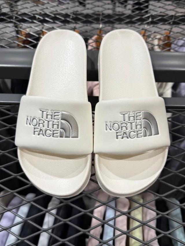 🇰🇷 The North Face 輕量緩震立體浮雕EVA一字拖