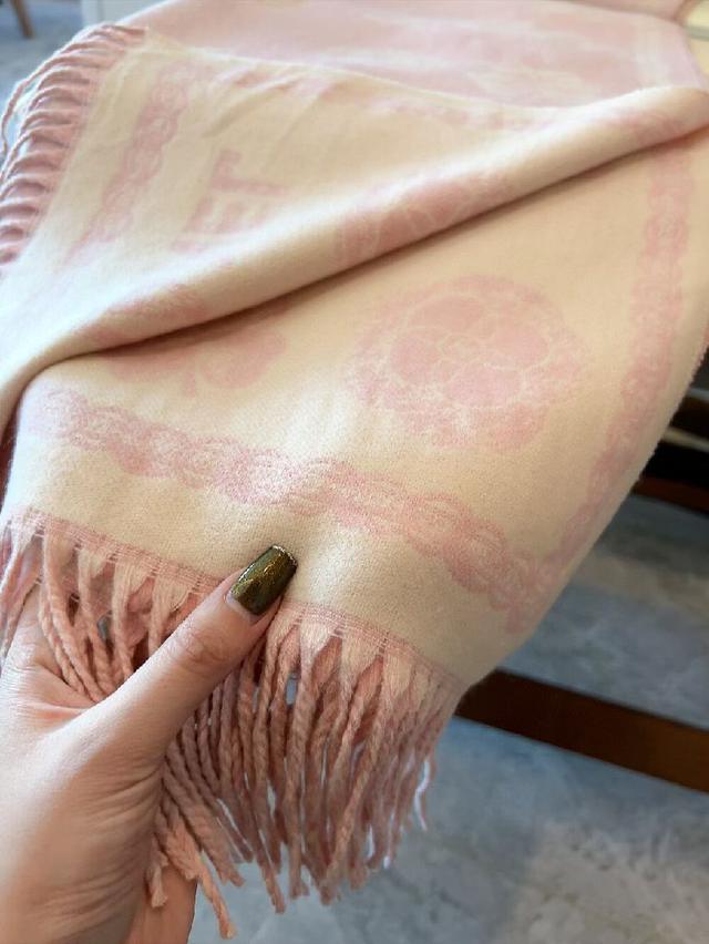 总算不负众望将最好的东西呈现给大家 看似简单的三色断染渐变