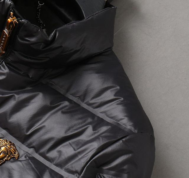 p3600 蒙口 连帽羽绒服 黑色官网图！