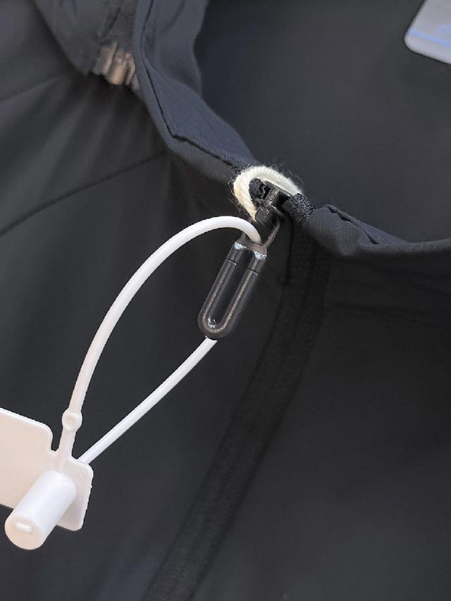 2025春夏新款男士防晒服轻薄外套，​独特订制防晒四面弹面料