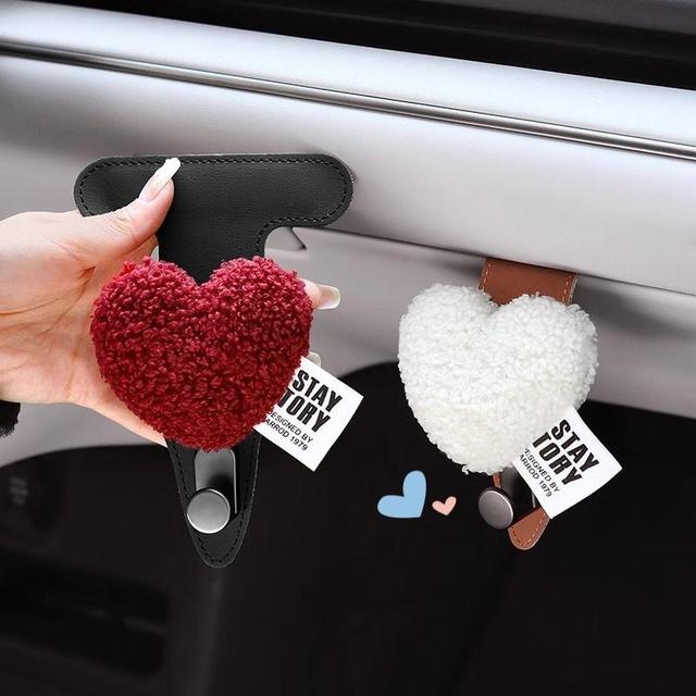 創意車載副駕手套箱愛心置物掛勾(預購)