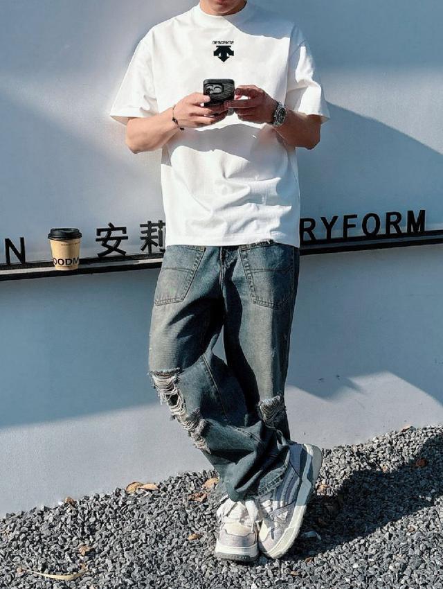 迪桑特 最新最顶级版本  最顶级的品质专柜原单短袖，顶级制作