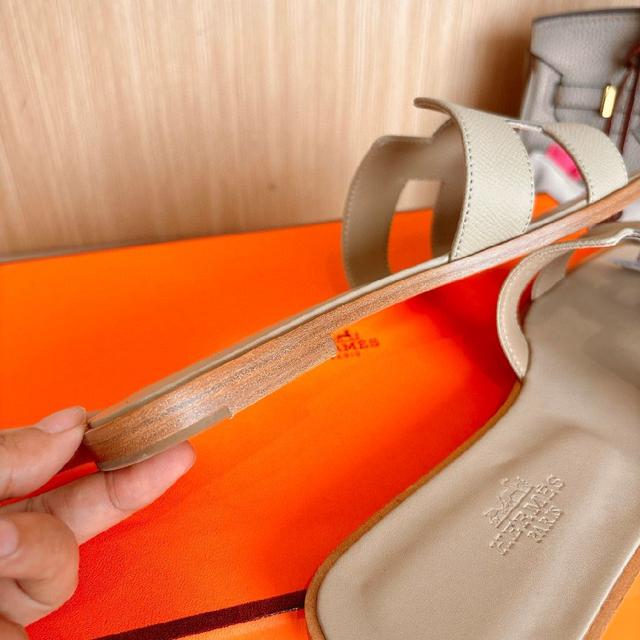Hermes 爱马仕H拖鞋Oran凉鞋系列———————————时尚又百搭